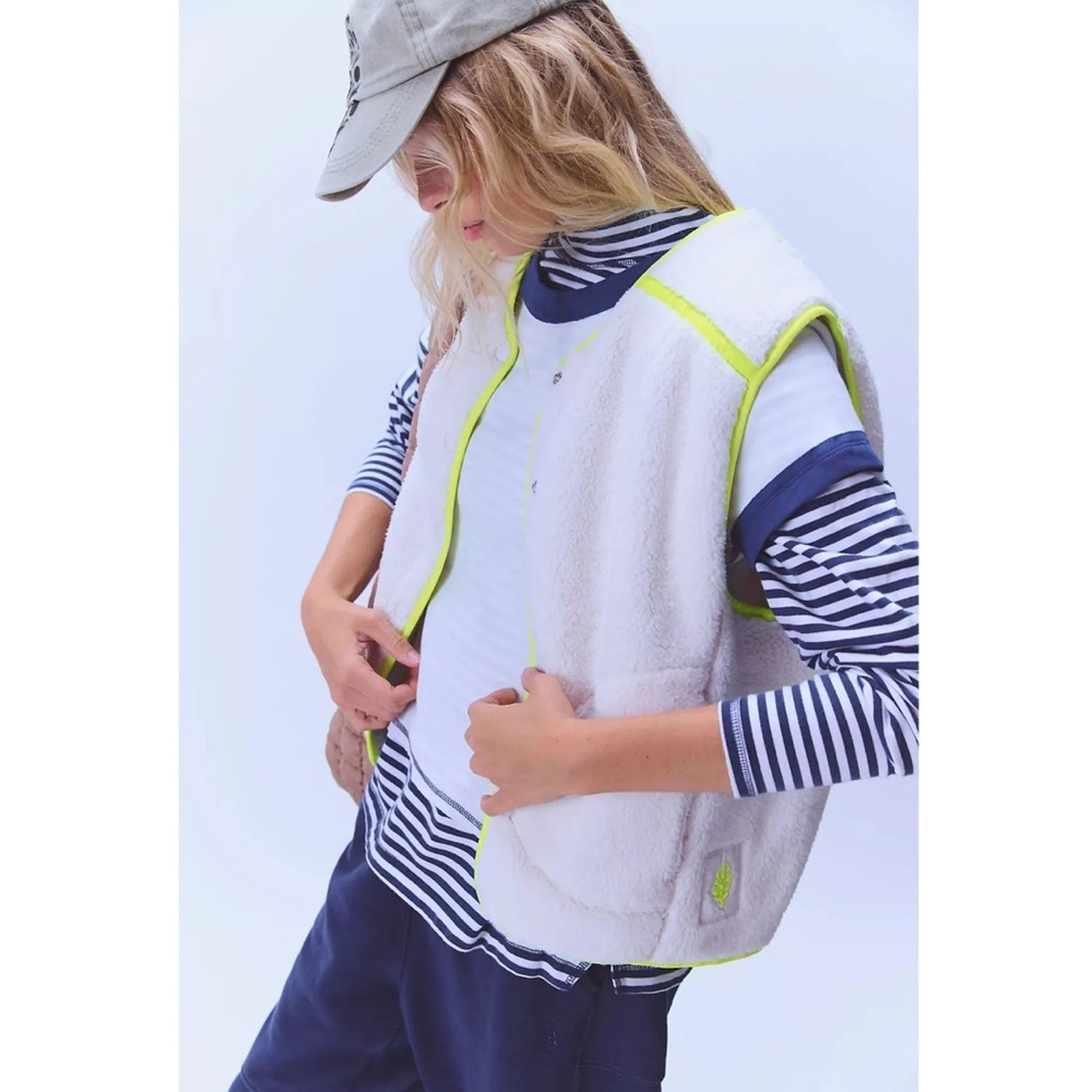 Free People Movement Mountain High Water Resistant Vest Ivory Neon XS NWT New